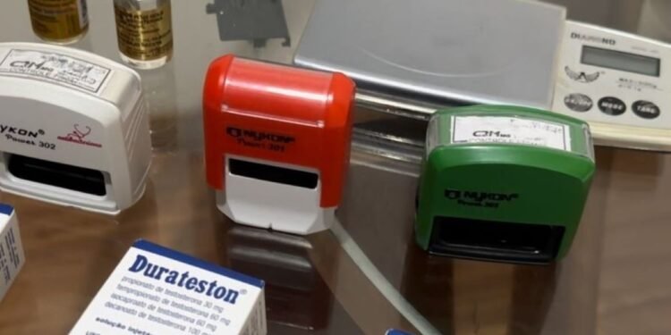 Homem é preso por comercializar medicamentos de forma clandestina em cidade de Minas