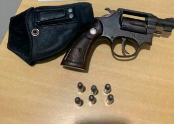 Polícia prende suspeito de manter diarista e a filha dela em cárcere privado depois de ser contratada para prestar serviços domésticos em Curvelo