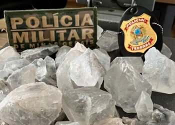 Quatro homens são presos por extração ilegal de minério em Itacambira