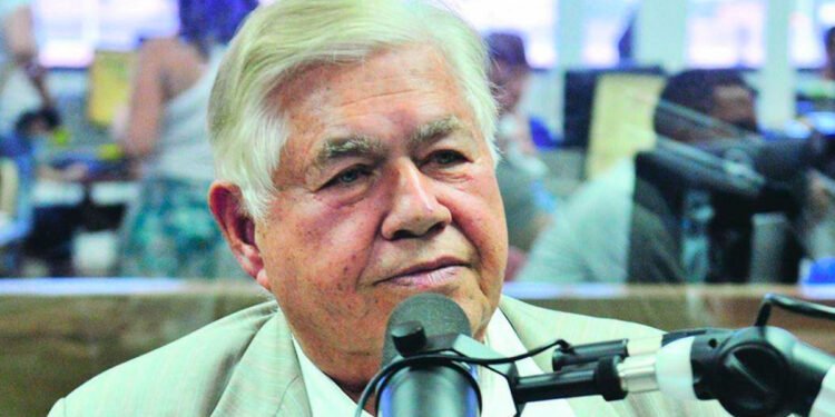 Morre Newton Cardoso, o último cacique da velha guarda da política de MG, aos 86 anos