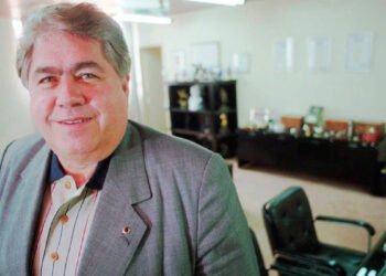 Câmara dos deputados decreta luto pela morte de Newton Cardoso