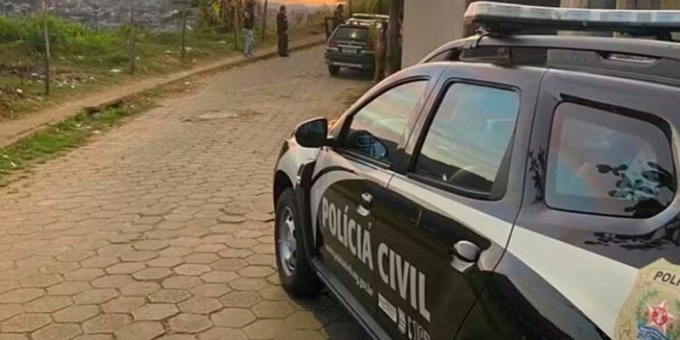 Investigado por tentar matar homem a facadas na porta de supermercado é preso em Montes Claros