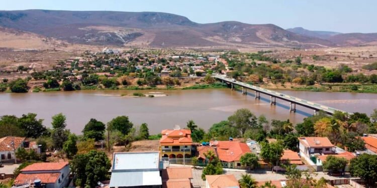 Vista aérea de Itinga, Minas Gerais