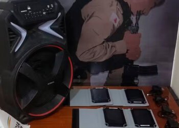 Homem que confessou ter furtado eletrônicos de clube em Buritizeiro é preso após esfaquear rapaz