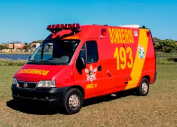 Jovem de 18 anos entra em rio para nadar com amigos e morre afogado em Coronel Murta