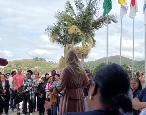 Jubileu de esperança: comunidade de Ewbank da Câmara vive dia inesquecível em Baependi