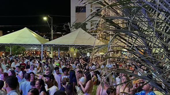 Senador Firmino inicia 2026 com festa histórica na Praça Raimundo Carneiro