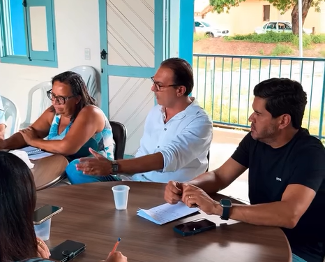Prefeito e secretários de Araçaí se reúnem para alinhar planejamento da gestão municipal