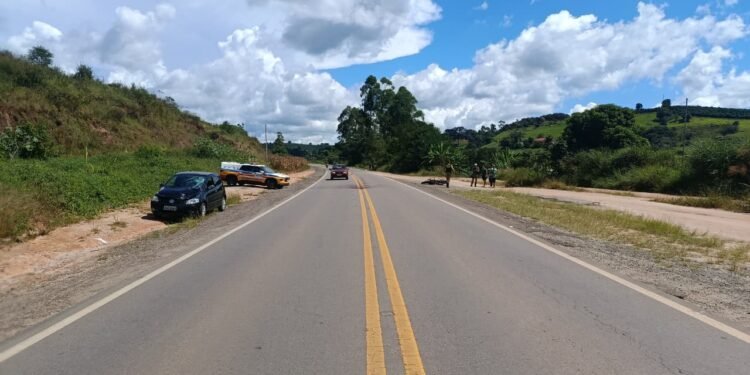 Acidente entre carro e motocicleta deixa uma vítima fatal em Campestre