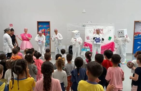 Pedro Teixeira promove ação de saúde bucal com entrega de kits para crianças da creche