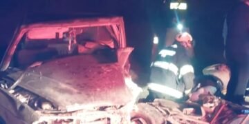 Colisão entre dois veículos na MG-449 deixa seis feridos e mobiliza resgate na madrugada deste sábado